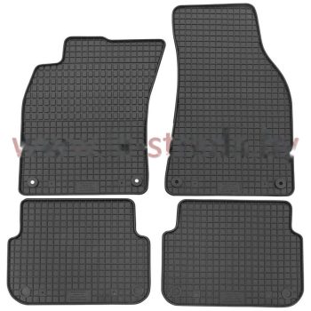 автомобильные коврики на 