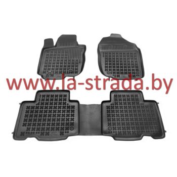 автомобильные коврики на 