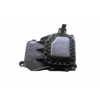 крышка фонаря на FORD FOCUS, 12.98 - 11.04