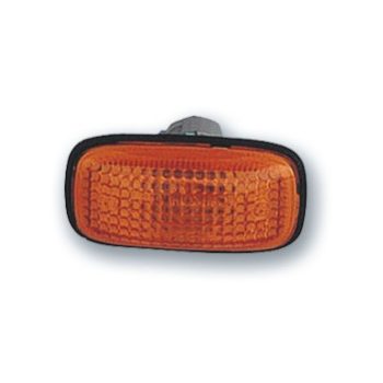 указатель поворота на крыло на NISSAN CEFIRO (A32), 95 - 97