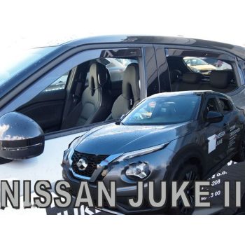 ветровик на NISSAN JUKE
