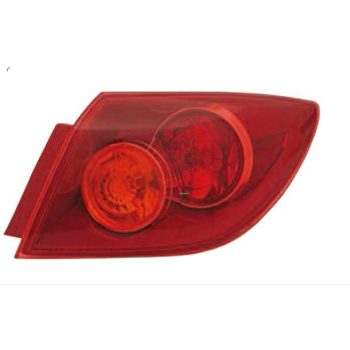 задний фонарь на MAZDA 3, 03 - 06